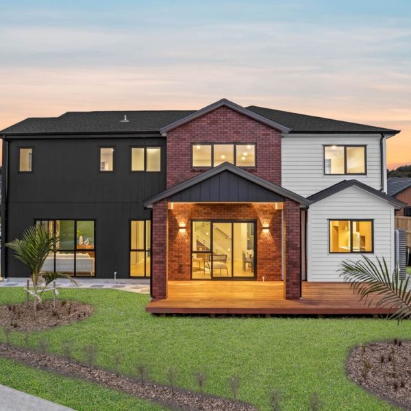 34 Rongoa Maori Way, Pukekohe
